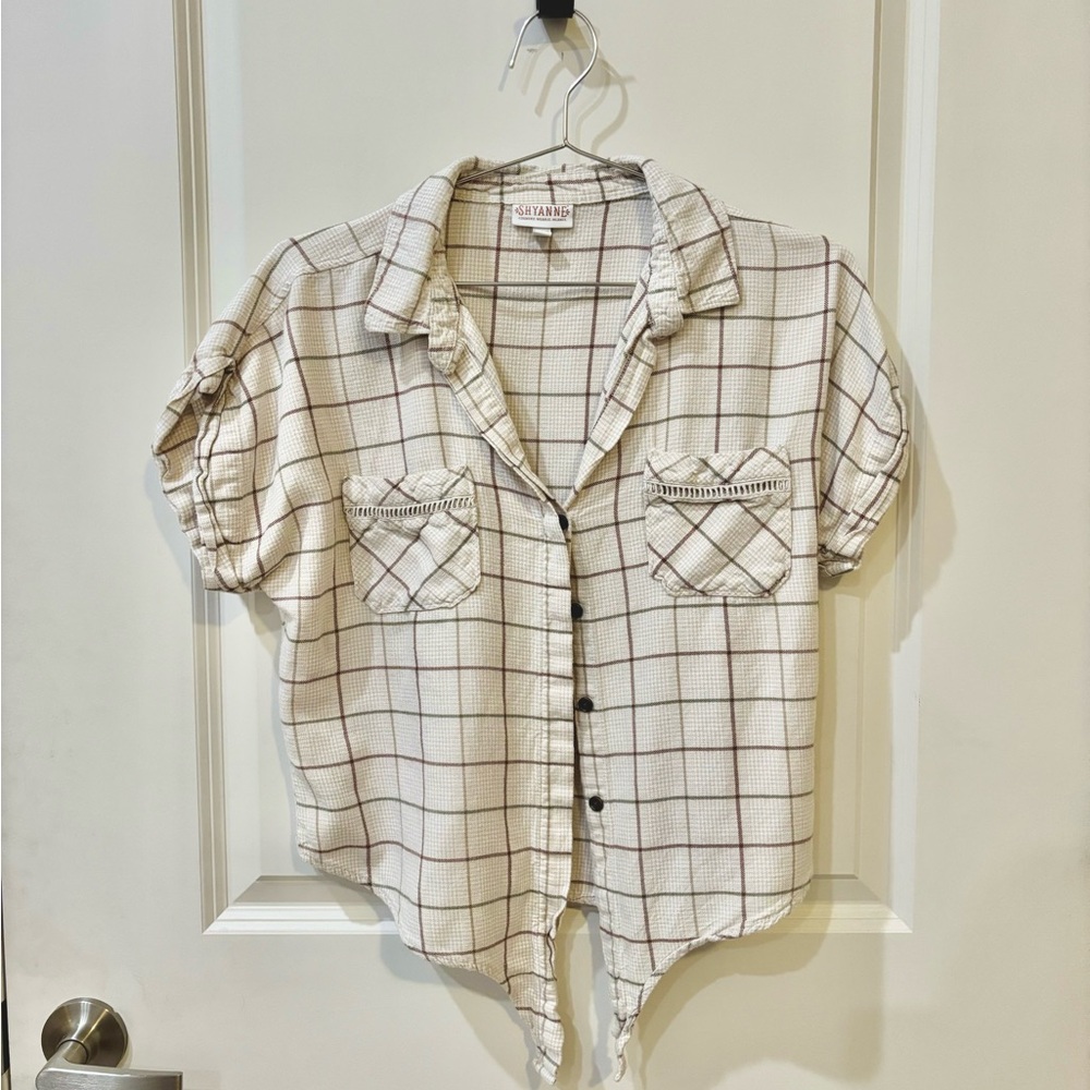 Boot barn front tie blouse